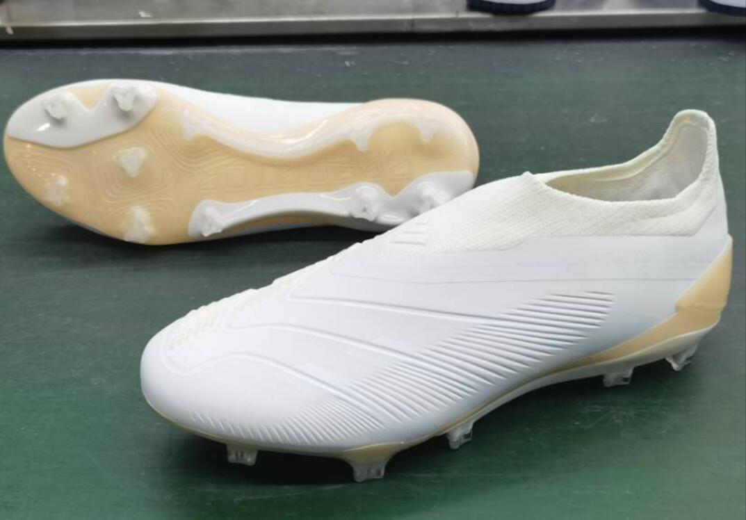 Adidas Predator Elite Laceless FG Size 39--45-60128660